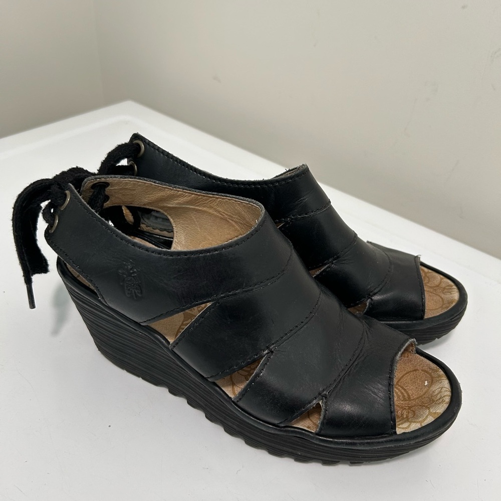 Fly London Yown Leather Wedge Sandals Black Size 8 - 8.5 US 39 EU